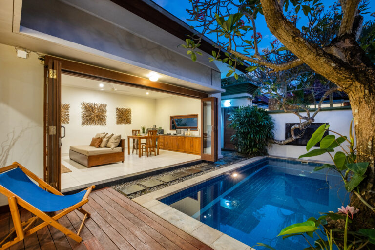 Villa Kisaraa 1 | 2 | 3